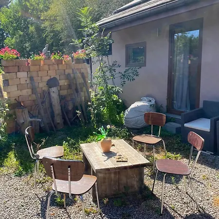 Lejlighed Cozy In 15 M² With Garden *